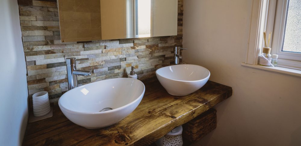 His and Hers sinks in a wetroom