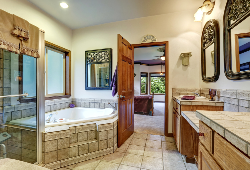 Ensuite bathroom
